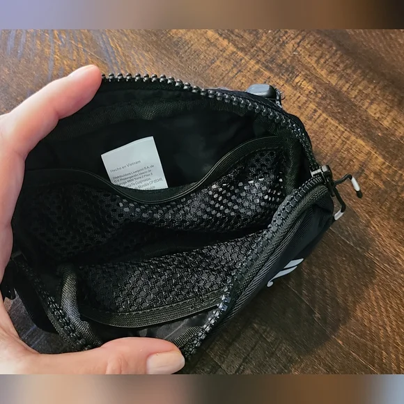 Fabletics Mini Bag New - Picture 10 of 13